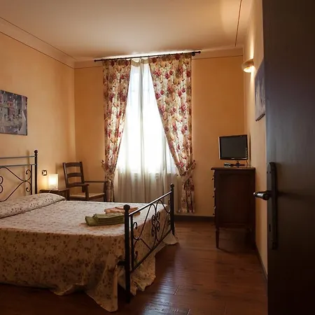 Residenza Palazzo Saloni Aparthotel 3*