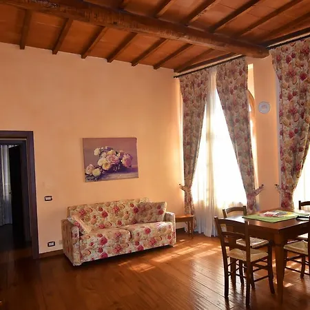 Residenza Palazzo Saloni Aparthotel 3*
