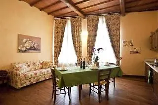 Aparthotel Residenza Palazzo Saloni 3*